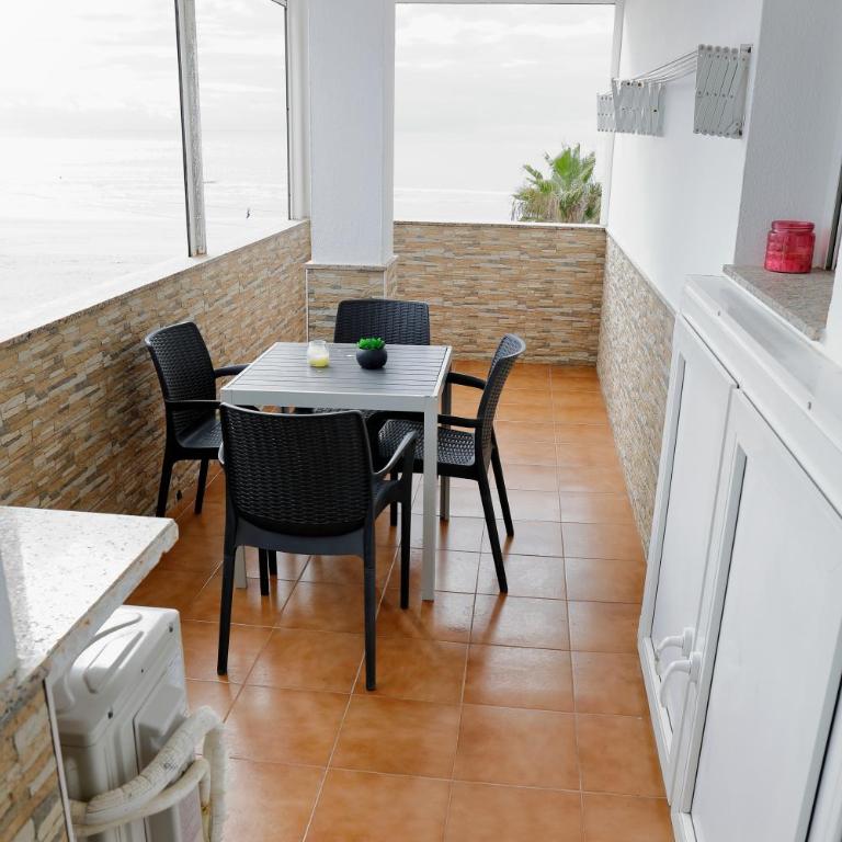 VIVIENDA BALCÓN DE ÁFRICA - Apartamento con vistas al mar - 4