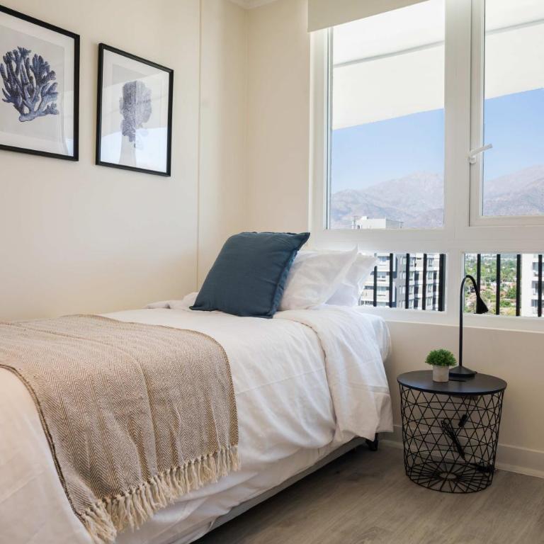Modern 2BR Oasis in Las Condes Prime Urban Stay - Apartment - 9