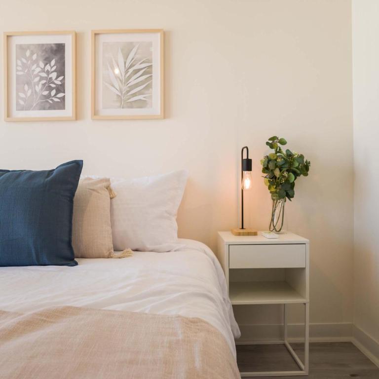 Modern 2BR Oasis in Las Condes Prime Urban Stay - Apartment - 12