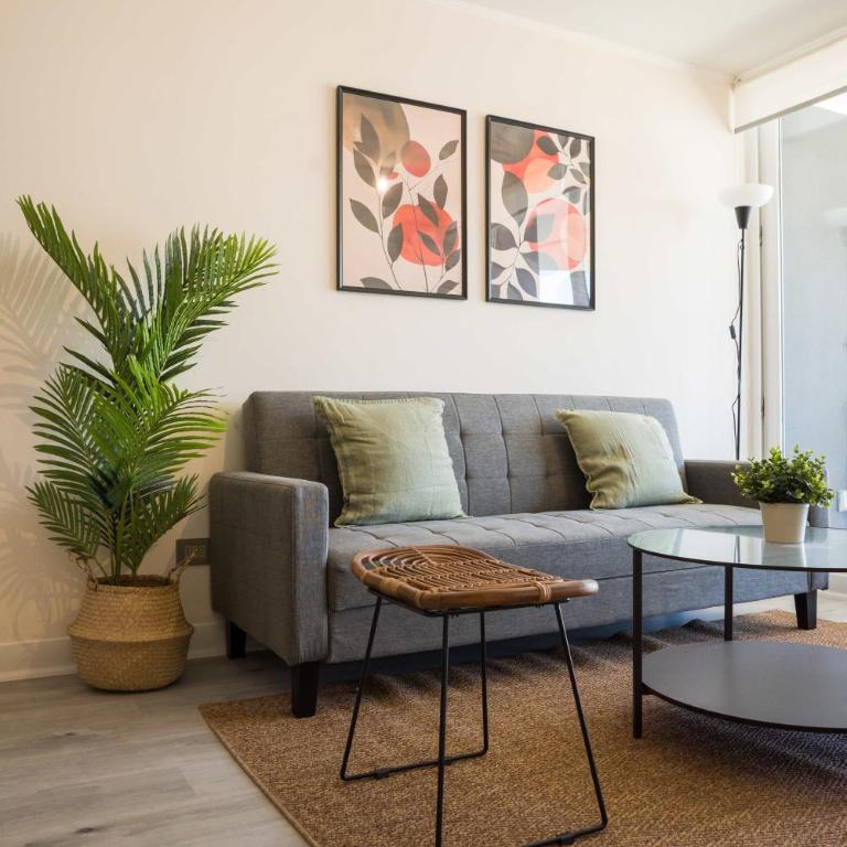 Modern 2BR Oasis in Las Condes Prime Urban Stay - Apartment - 26