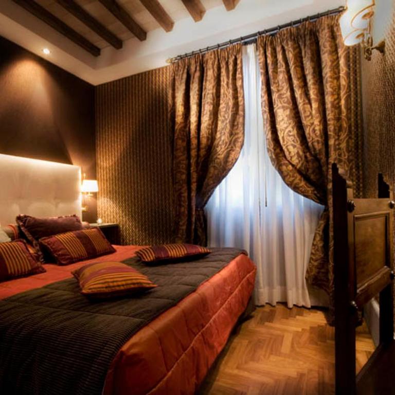 The Inn at the Spanish Steps Luxury Collection - The Inn at the Spanish Steps - Camera Matrimoniale Superior - Dependance - 5