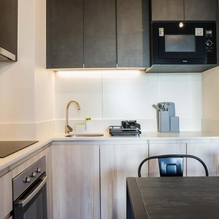 Modern 2BR 2BA Home Heart of Nunoa Lifestyle - Apartment - 20