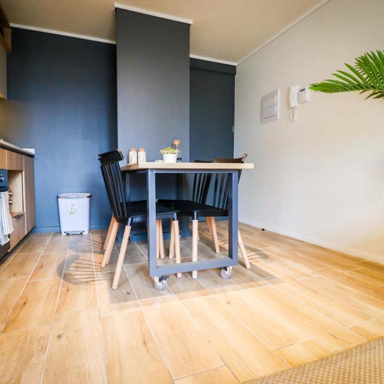 HOM I MetroParqueBustamante Wifi CentroUrbano - Apartment - 14