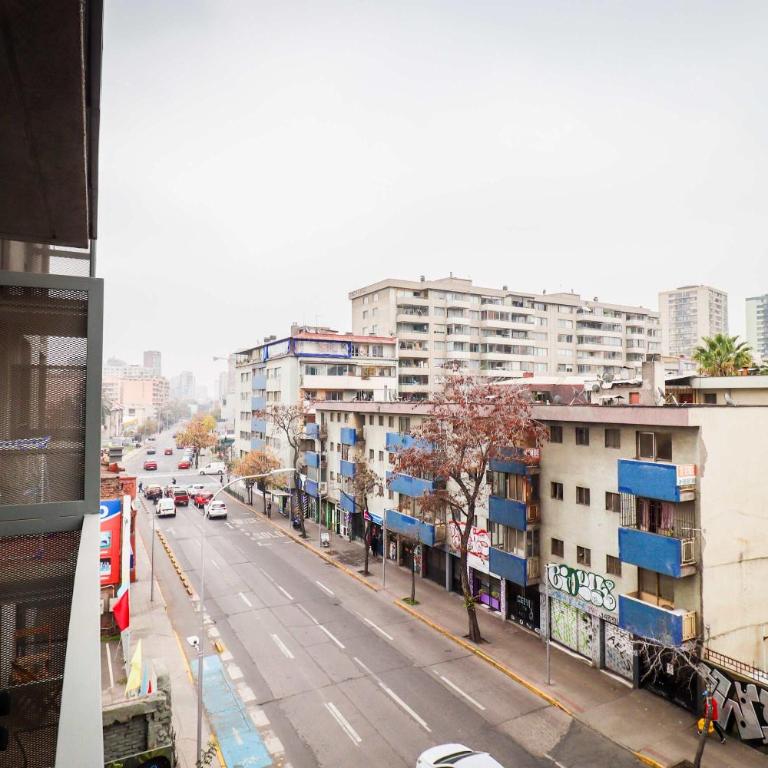 HOM I MetroParqueBustamante Wifi CentroUrbano - Apartment - 16