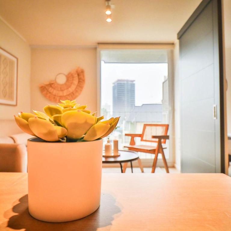 HOM I MetroParqueBustamante Wifi CentroUrbano - Apartment - 31