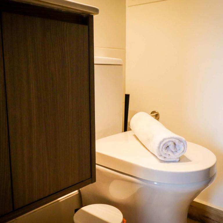 HOM I MetroParqueBustamante Wifi CentroUrbano - Apartment - 34