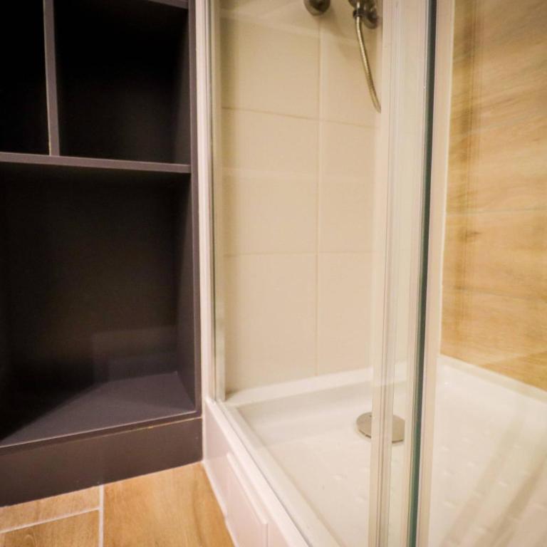 HOM I MetroParqueBustamante Wifi CentroUrbano - Apartment - 36