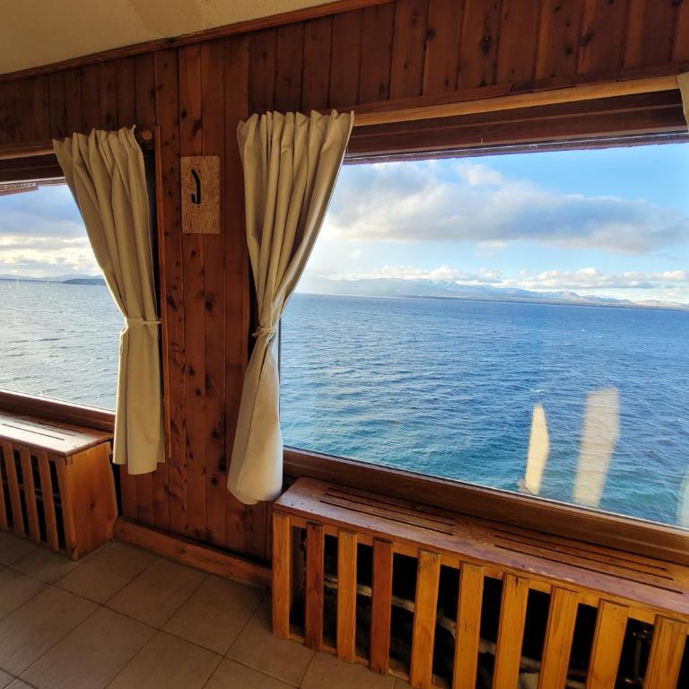 Departamentos "Los Ciervos" Increible Vista Al Lago En Bariloche - Apartamento con vistas al lago - 5