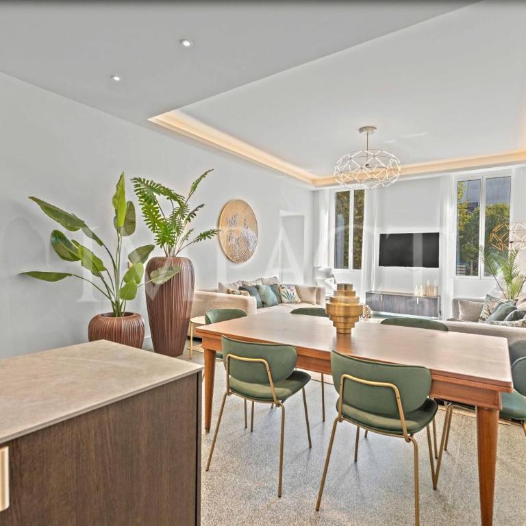 REF 783 - Cannes Croisette - Apartment for rent - Appartement - 7
