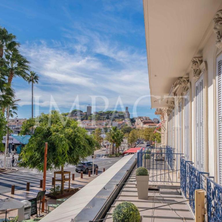 REF 783 - Cannes Croisette - Apartment for rent - Appartement - 30