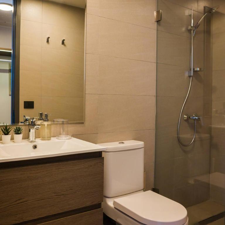 Prime 2BR Oasis in the Heart of Las Condes - Apartment - 26