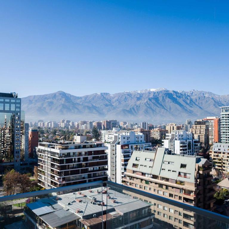 Prime 2BR Oasis in the Heart of Las Condes - Apartment - 4