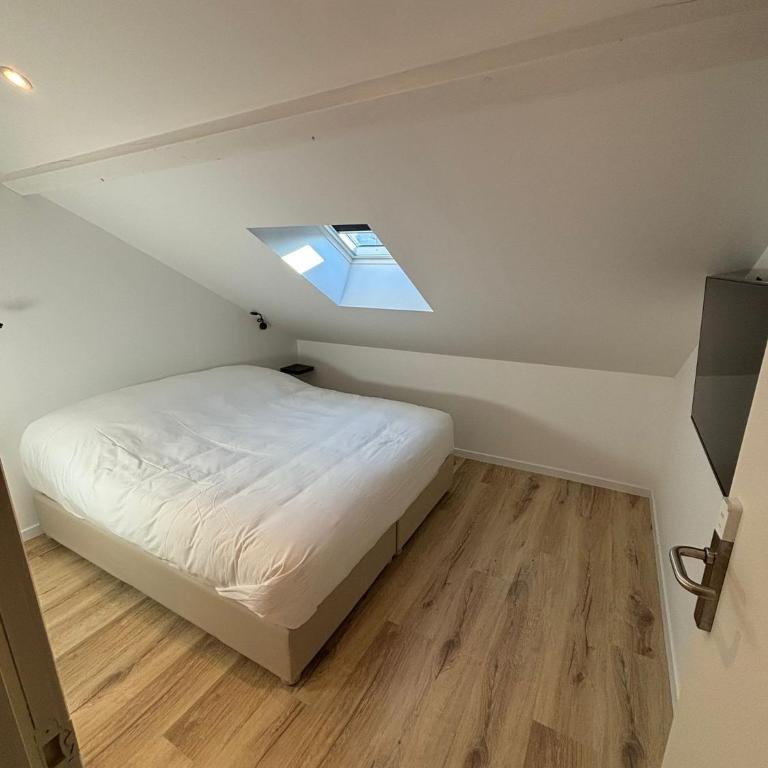 Maison de standing au centre de Reims 7 chambres avec 7 salles de bain, sauna, cour privée - Appartamento Superior con Sauna - 22