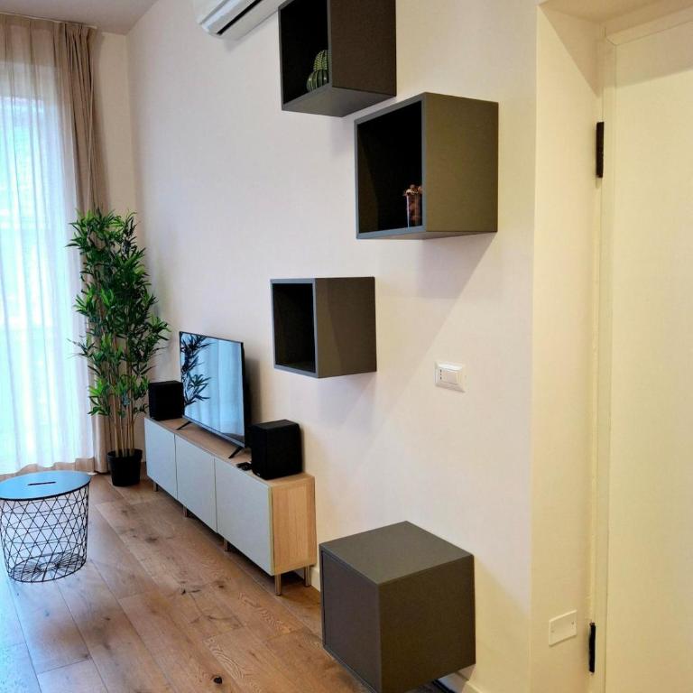 Codussi Guest House - Appartamento con 2 Camere da Letto e Balcone - 13