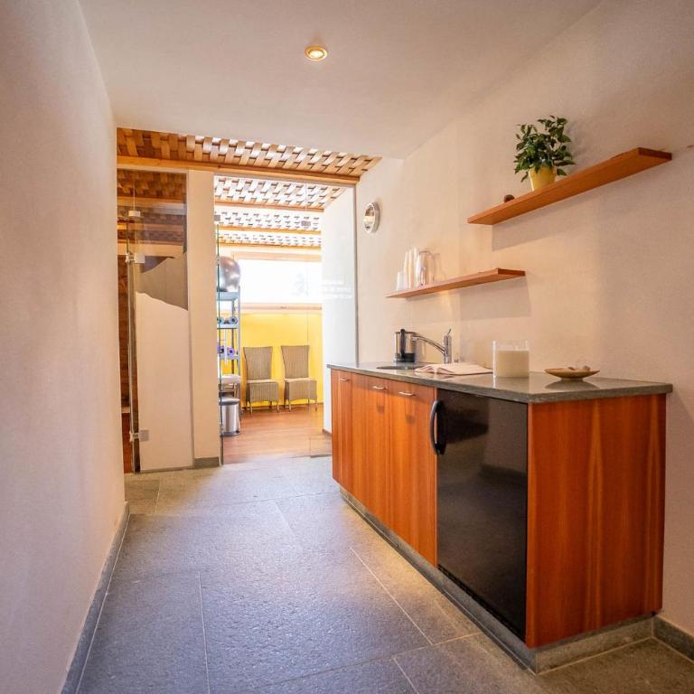 Royal A 40012 - Apartment - 48