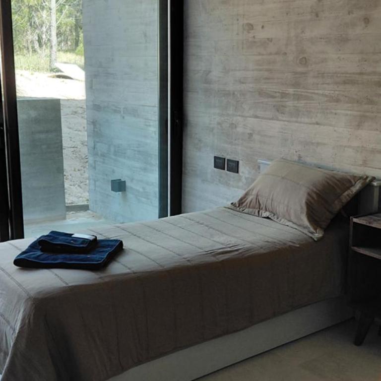 Casa Serena Villarobles - One-Bedroom House - 4