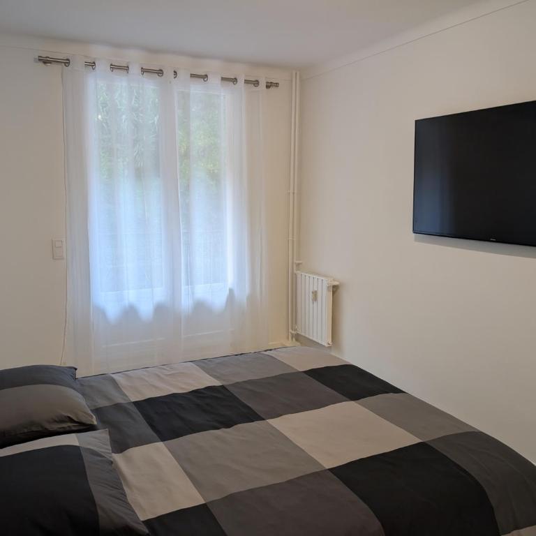 Le Landel - Appartement 3 Pièces entièrement rénové, climatisé avec parking - Two-Bedroom Apartment - 8