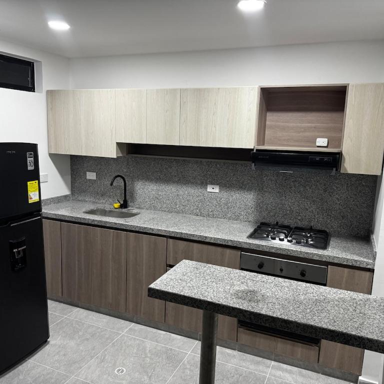 Amplio apartamento de 3 habitaciones cerca a Feria San Gil - Apartamento de 3 dormitorios - 6