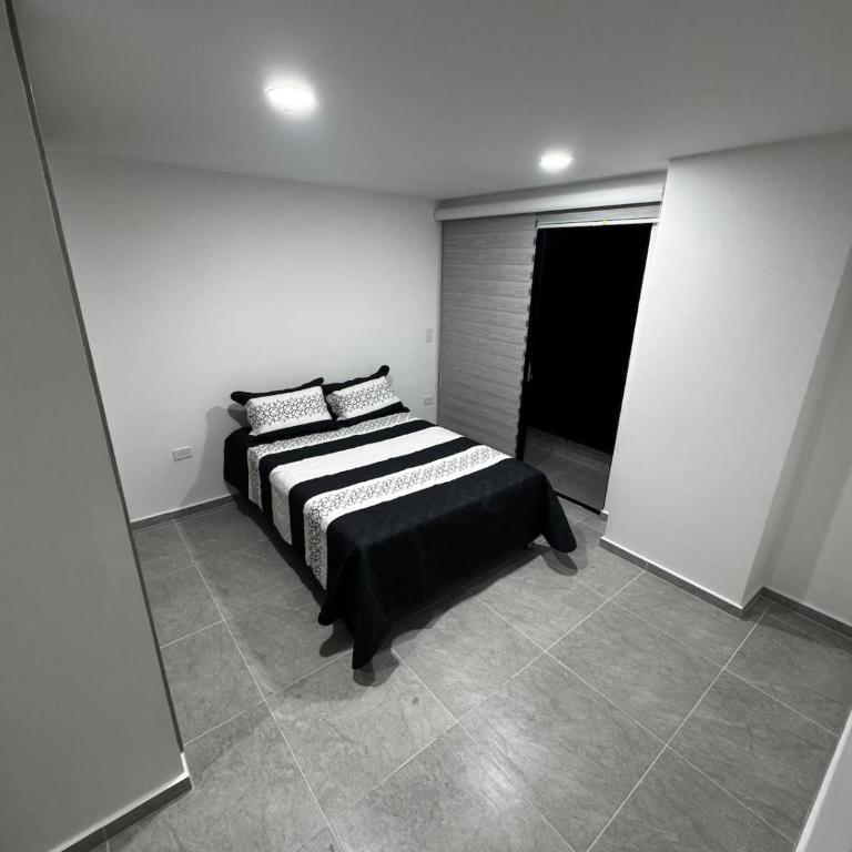 Amplio apartamento de 3 habitaciones cerca a Feria San Gil - Apartamento de 3 dormitorios - 10