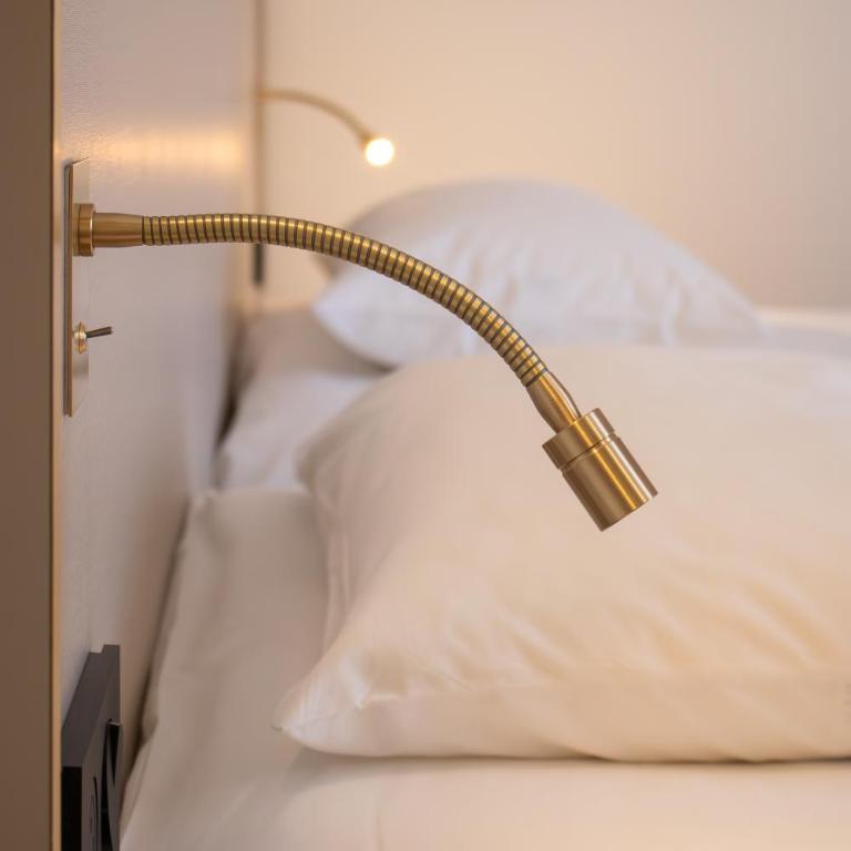 Brit Hotel Cahors Centre - Le Valentre - Chambre Lits Jumeaux Confort - 2