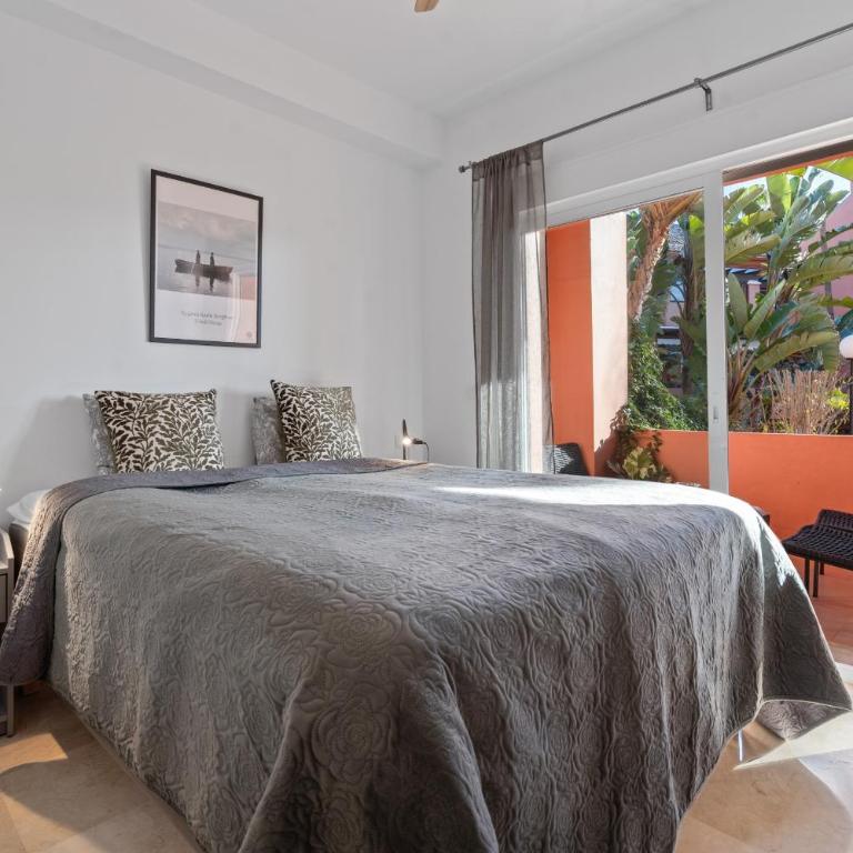 49 Comfortable 2-Bedroom Garden Apartment Close to - Apartamento de 2 dormitorios con vistas al jardín - 8
