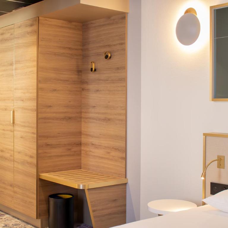 Brit Hotel Cahors Centre - Le Valentre - Chambre Double Confort - 13
