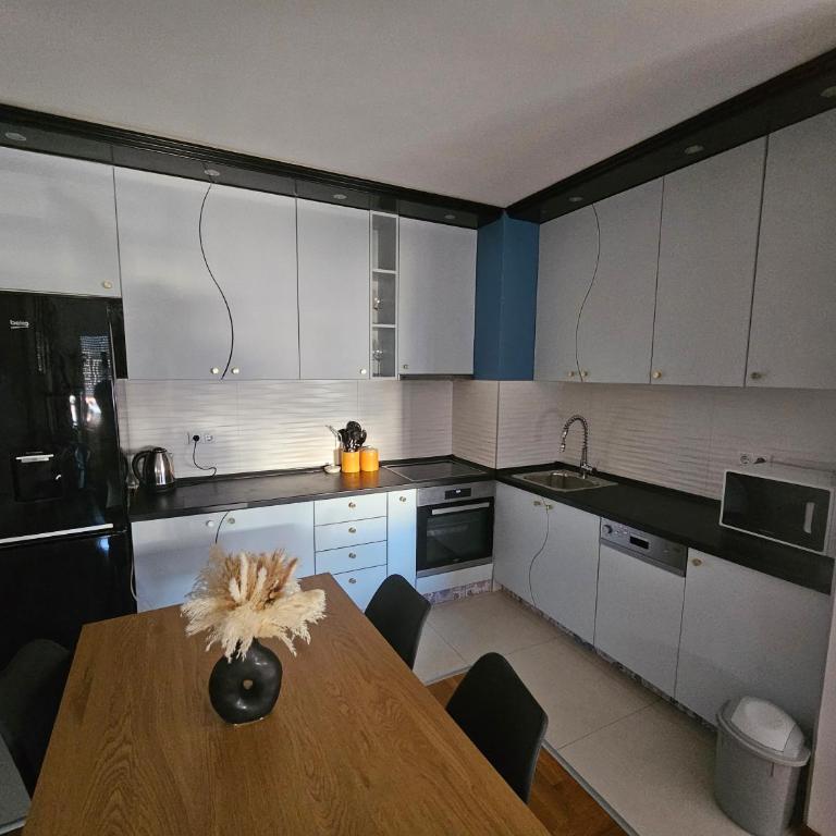 City Place Apartment - Two-Bedroom Apartment - 4