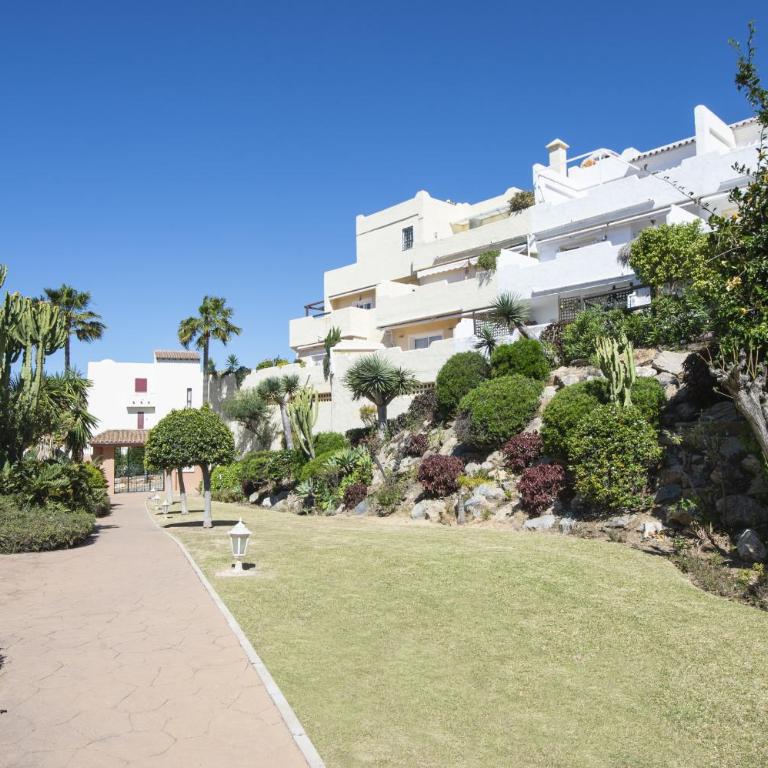 53 Top floor of Terrazas de la Bahia Casares Costa - Apartamento de 3 dormitorios con vistas al mar - 23