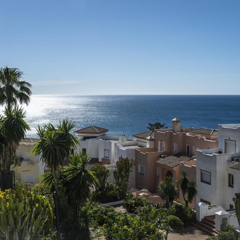 53 Top floor of Terrazas de la Bahia Casares Costa - Apartamento de 3 dormitorios con vistas al mar - 24