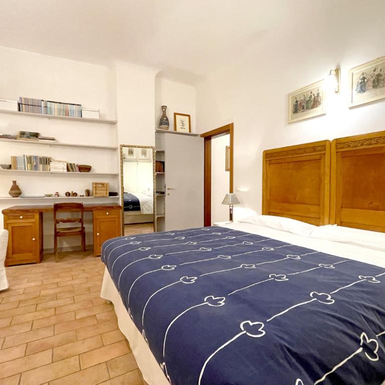 Lombarde 30 near Piazza Il Campo - Two-Bedroom Apartment - 1