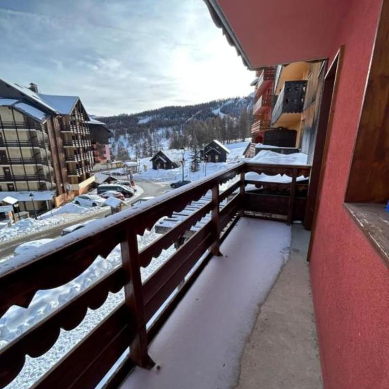 Studio lumineux à Risoul ski aux pieds et confort - Studio - 7