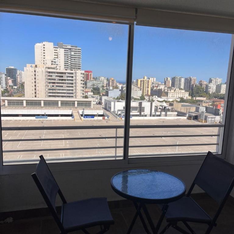 One minute from the Vinadel Mar bus terminal - Two-Bedroom Apartment - 2