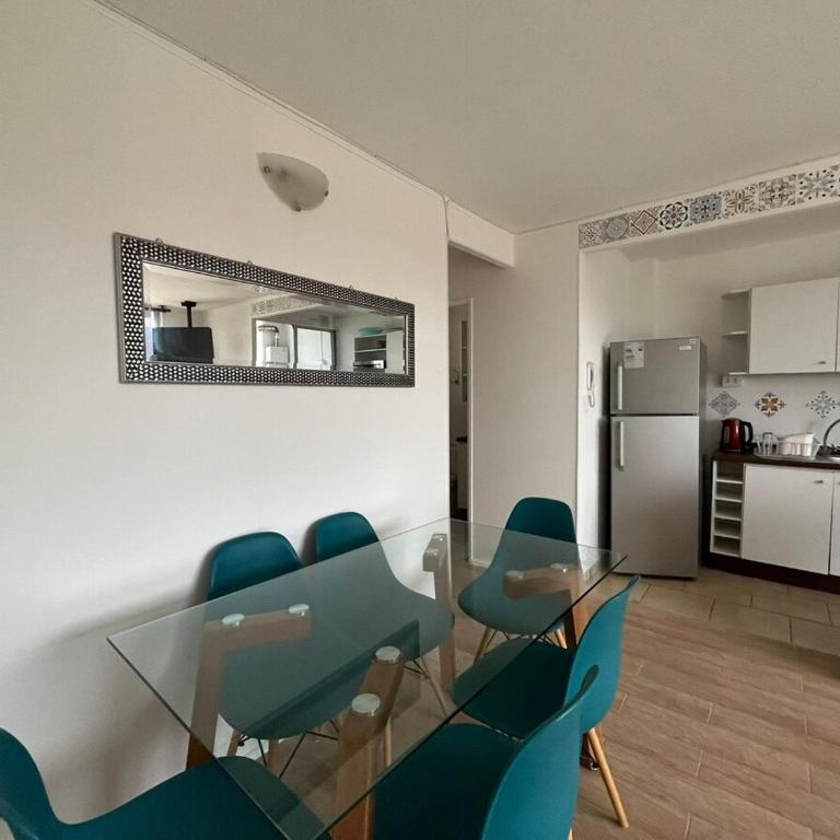 Depa para 6 personas a pasos de la Playa - Three-Bedroom Apartment - 7