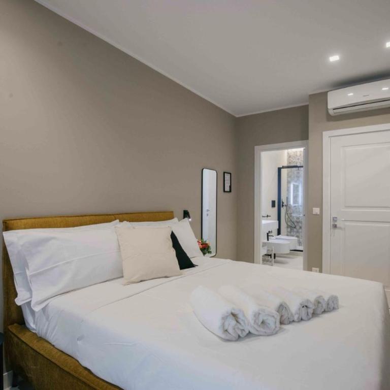 Il Pumo - Apulian Rooms Bari Calefati 141 - Double Room with Private Bathroom - 1
