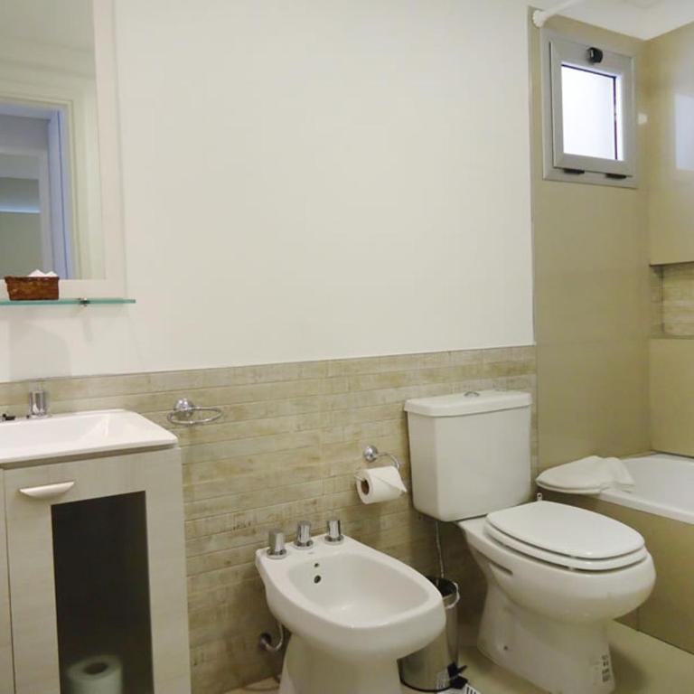 Departamentos frente al mar 108 y el mar - Two-Bedroom Apartment with Sea View - 17