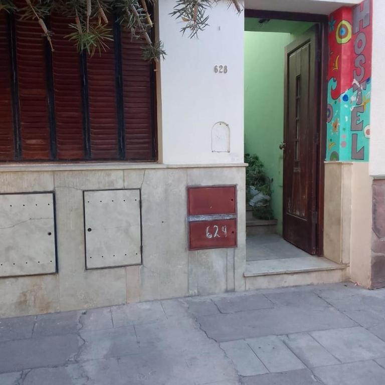 HOSTEL "Tito" JUJUY - Habitación Compartida Mixta - 4