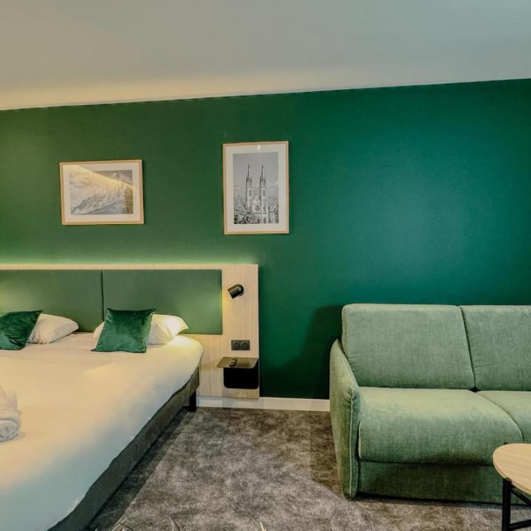 Best Western Voiron Centre - Chambre Lit King-Size Supérieure avec Canapé-Lit - Non-Fumeurs - 7