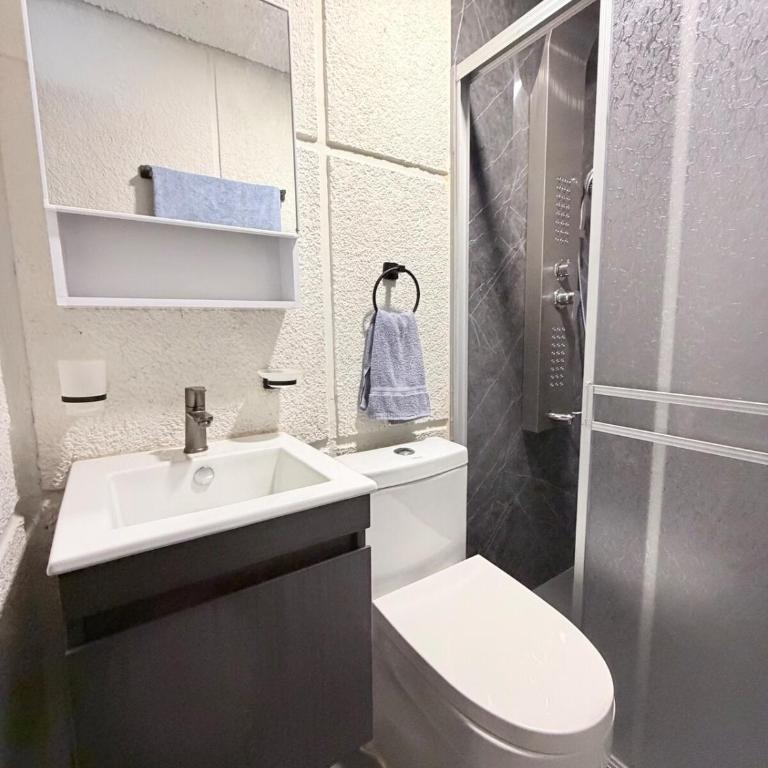 Departamento en estreno con zona libre y parrilla - Two-Bedroom Apartment - 16