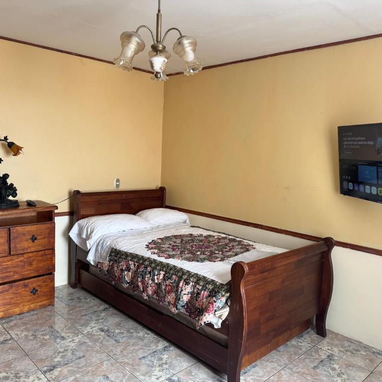 Family Summer House - Four-Bedroom House - 12