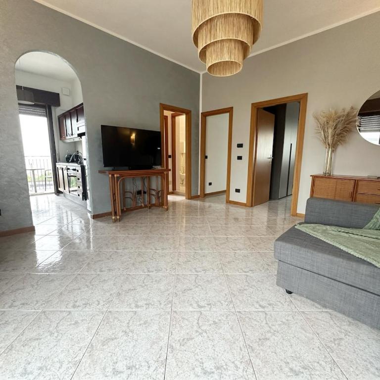 Vivere il Mare dall Attico - Spazioso Elegante e a Pochi Passi dalla Spiaggia - Garage Privato - Appartamento con 2 Camere da Letto - 5