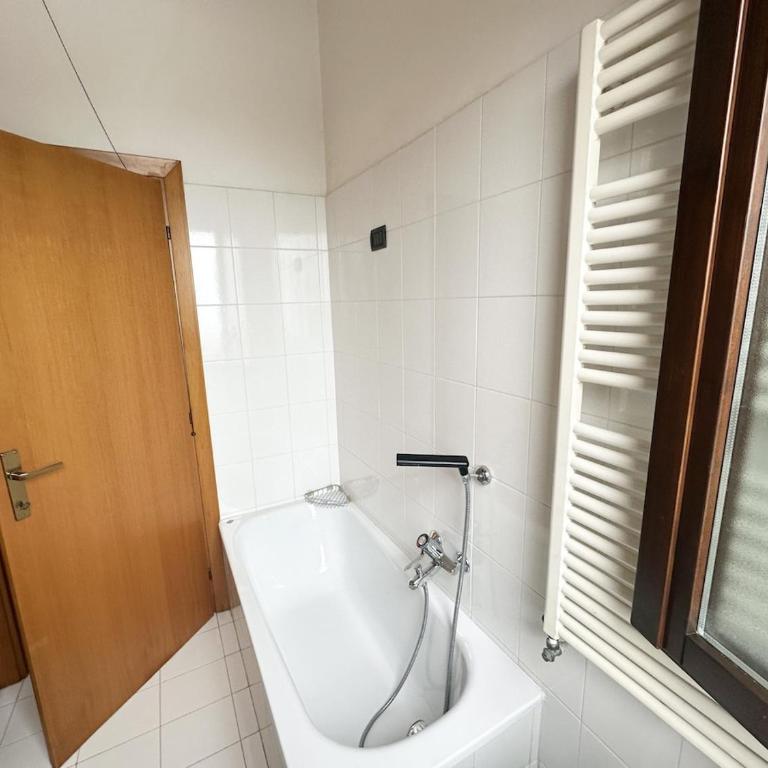 Vivere il Mare dall Attico - Spazioso Elegante e a Pochi Passi dalla Spiaggia - Garage Privato - Appartamento con 2 Camere da Letto - 9