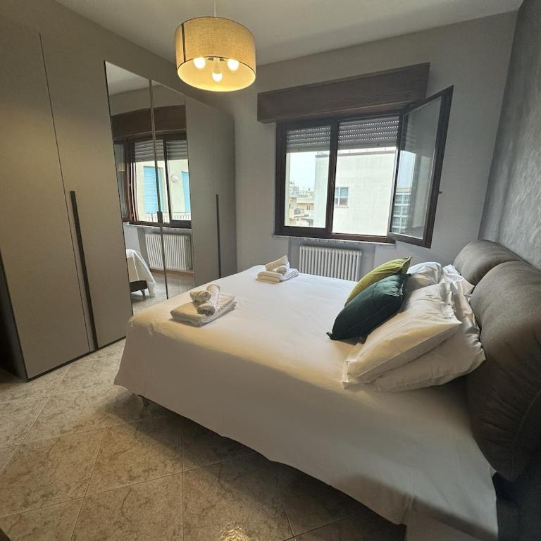 Vivere il Mare dall Attico - Spazioso Elegante e a Pochi Passi dalla Spiaggia - Garage Privato - Appartamento con 2 Camere da Letto - 11