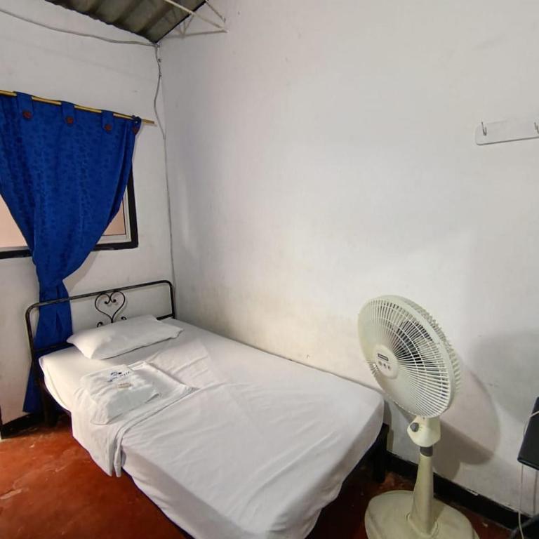 Hotel Efata - Habitación Individual Económica - 3