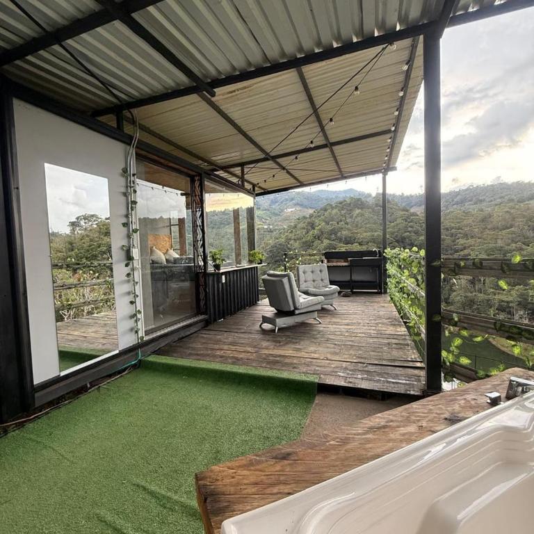 Nakawe Guatape - Queen Room with Spa Bath - 17