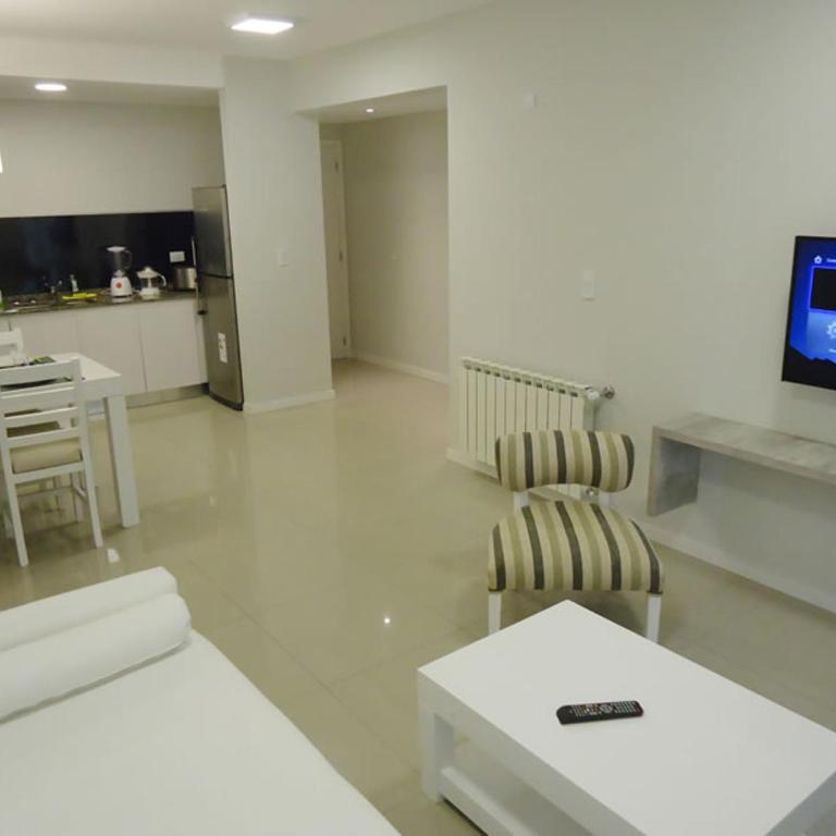 Departamentos frente al mar 108 y el mar - One-Bedroom Apartment with Balcony and Sea View - 4