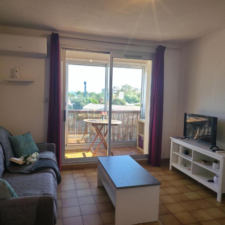 La Porte du Soleil - VUE MER - Plage à 2 Min - Terrasse et Clim - PET FRIENDLY - Offre Spéciale - HolyRiviera Services - One-Bedroom Apartment - 31