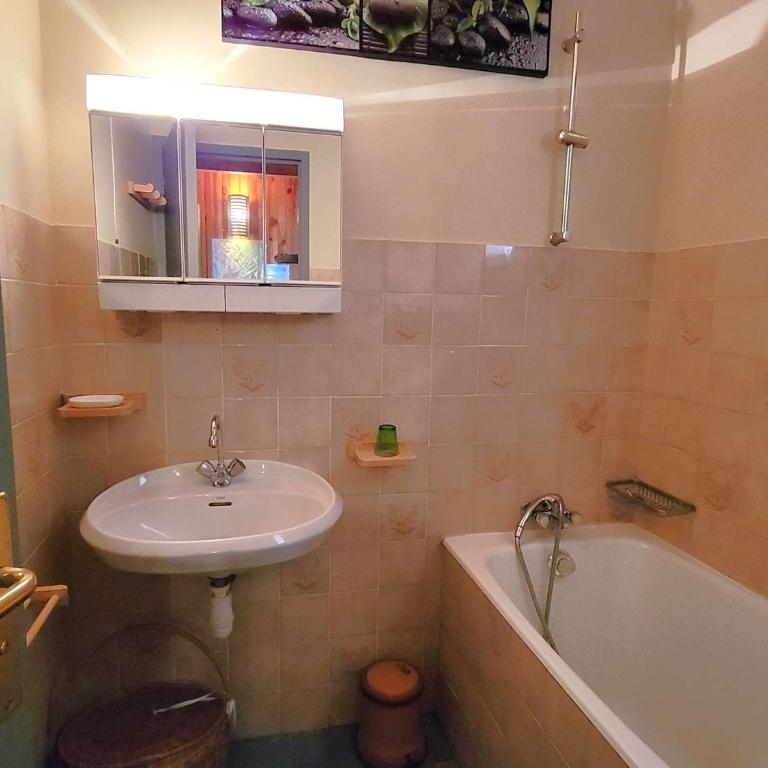 Chalet cosy 5 pers. à Saint-Michel-de-Chaillol - Ski, rando, balcon Sud, animaux acceptés - FR-1-393-89 - Chalet (5 Adults) - 11