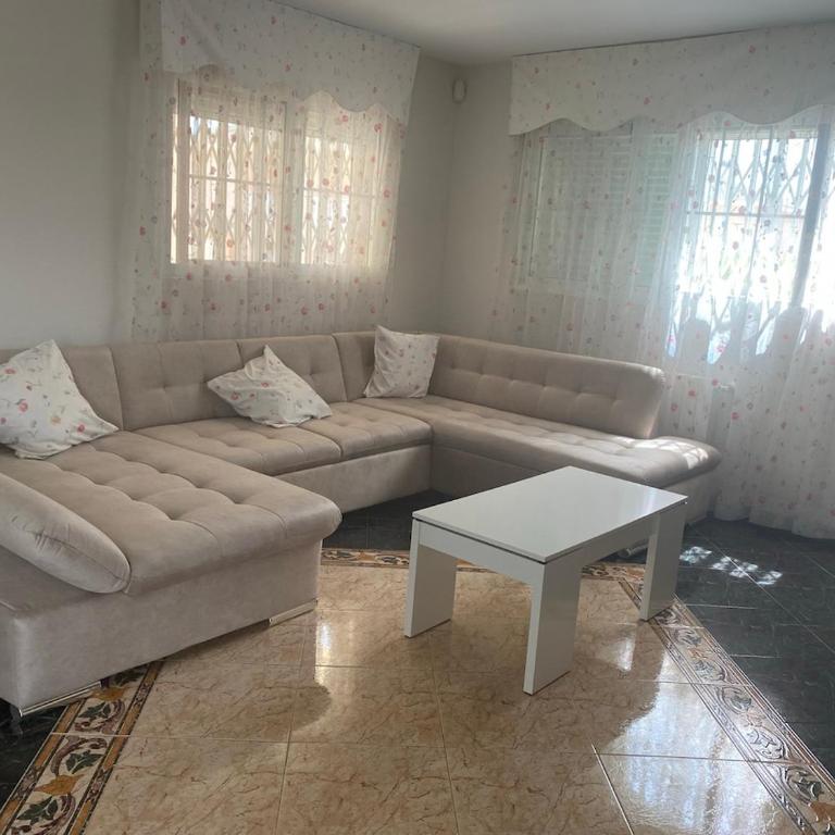 Villamor - Villa with Private Pool - 3