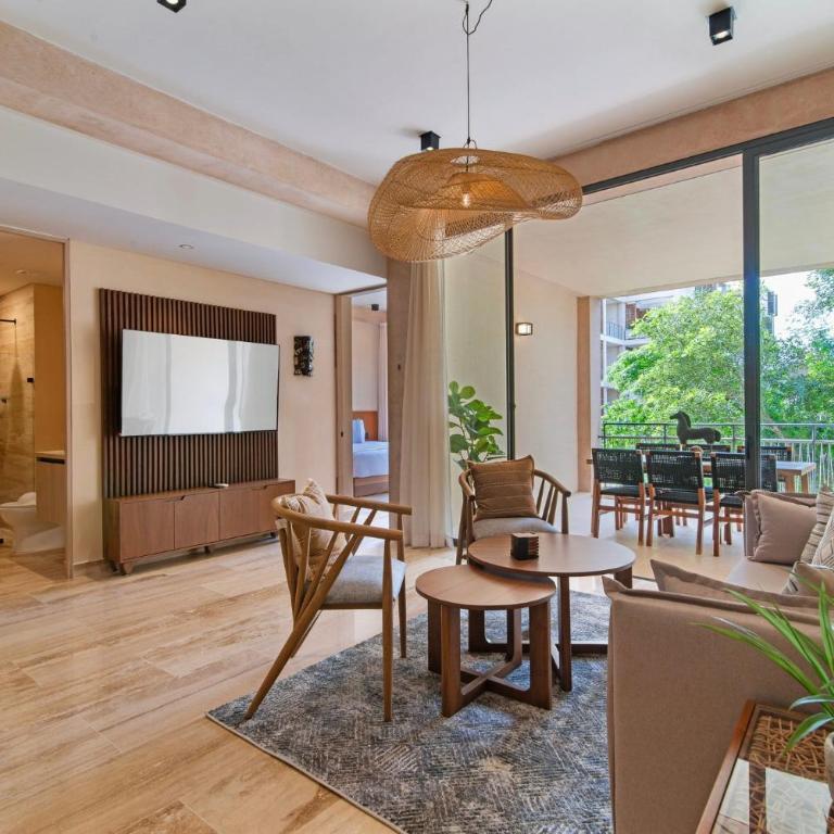 Corasol, Relaxed Stay with Terrace & Full Amenities - Two-Bedroom Apartment with View - 3