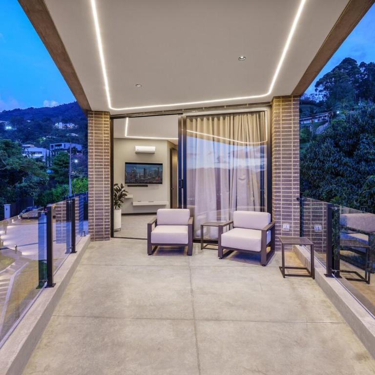 Iconic Villa Club Pool View 15 Min Provenza - Villa - 28